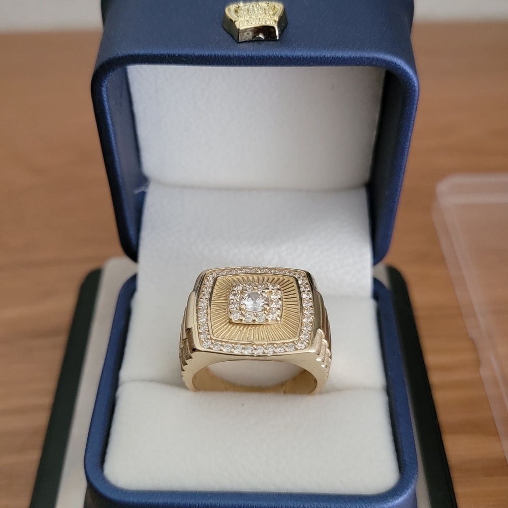 PRECIOUS RING - SOLID 14K GOLD - Picture 2 of 8